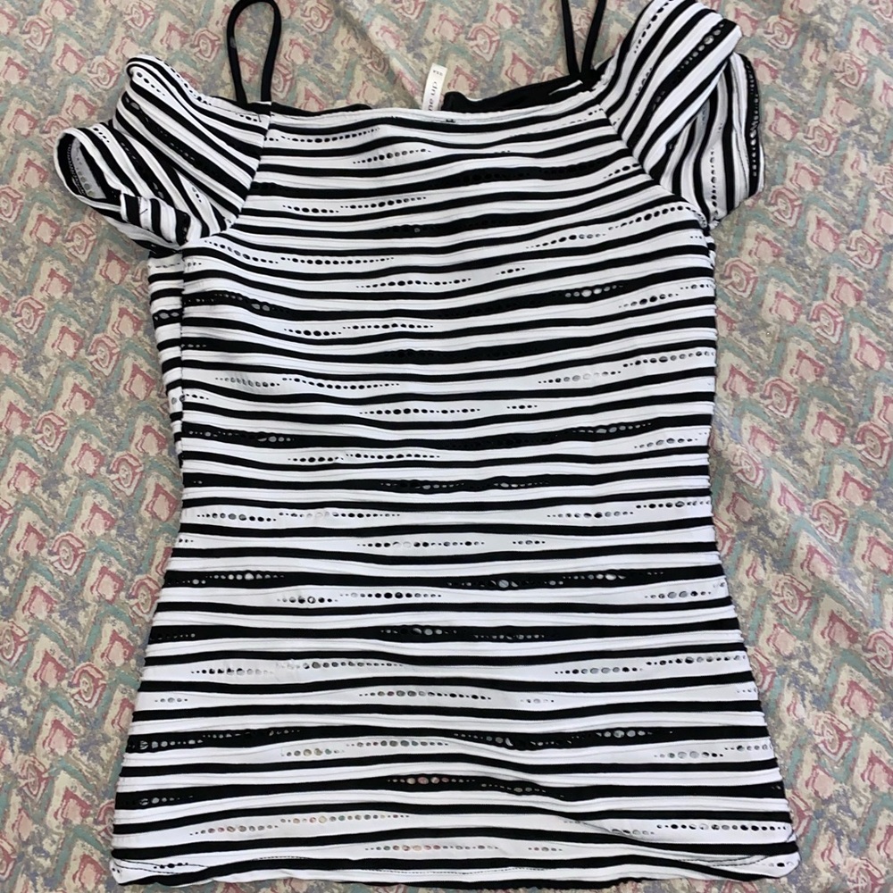 Women shirt